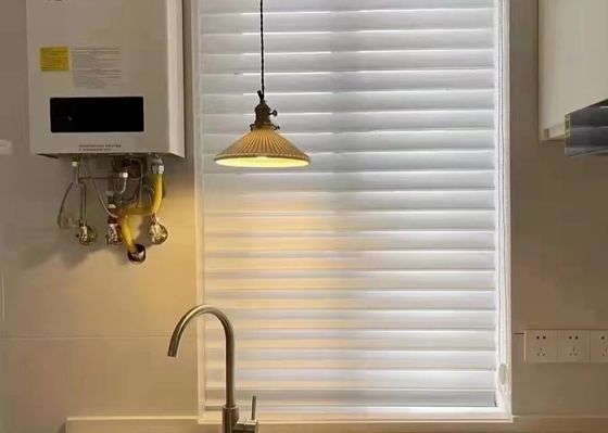 Schöne dreifache Shangri-La-Vorhänge machen elektrisches für Büro blind