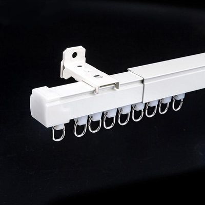 1.1-2.1m Aluminiumhochleistungsdecken-Wand-Berg-einziehbarer Spannungs-Vorhang-Bahn-Satz