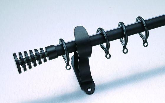 Einzelnes doppeltes Vorhang-Rohr Rod Steel Material Modern Style für Haus