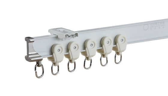 Weiße schwarze Farbaluminiumhandbendable gebogene Vorhang-Bahn-Schienen und Rod für Vorhang