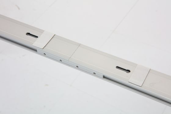 Justierbare Schienen-motorisierte elektrische Vorhangschiene Vorhang-Bahnen mit Flaschenzug-System