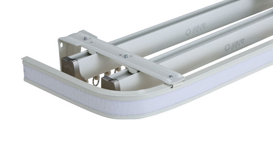 Gleitende Windows-Vorhang-Aluminiumbahn mit Flaschenzug-System-Vorhang-Eisen-Schienen-Vorhang-Bahn