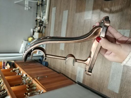 Kupferner Bronzefarbvorhang-Halter asphaltieren 28/19mm doppelten Vorhang Rod Bracket Curtain Accessories