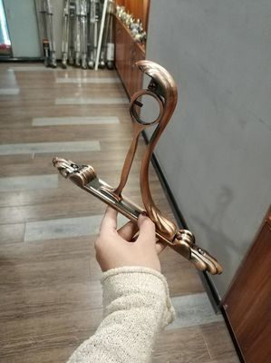 28mm 19mm Hochleistungsanti - kupferner Wand-Berg-Vorhang-doppelte Klammer