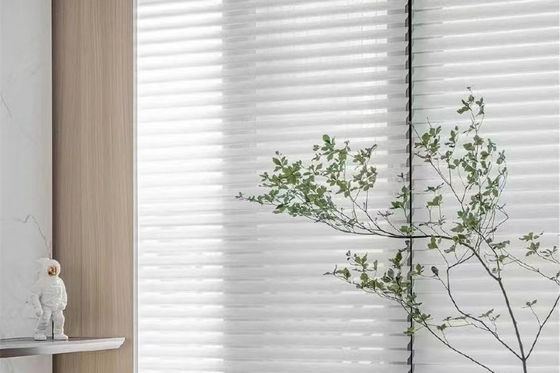 Polyester-Stromausfall Shangri-La-Vorhänge imprägniern manuelle Kettensteuerung