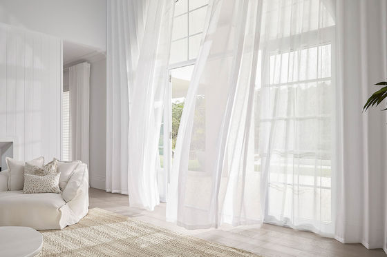 Traditionelles Fenster-Dekorations-Hotel-romantische Vorhänge