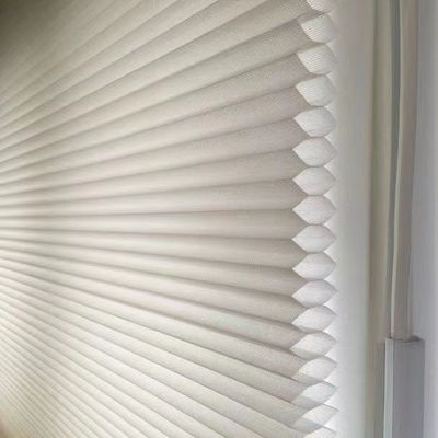 Drahtlose Unterseite herauf Bienenwaben-zelluläre Schatten macht automatisches für Fenster blind