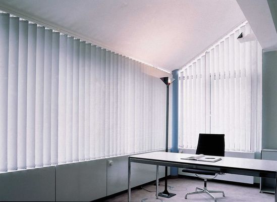 Elektrische Traumvorhang-Bahn-Vorhang-intelligente automatische Bewegungsgraffiti Miya Tmobile Le House Blinds