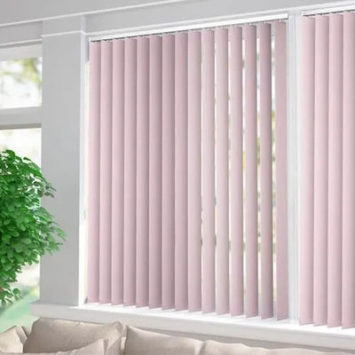 Helles festes elektrisches Traumvorhang-Balkon-Fenstertür-Schlafzimmer halb dunkel