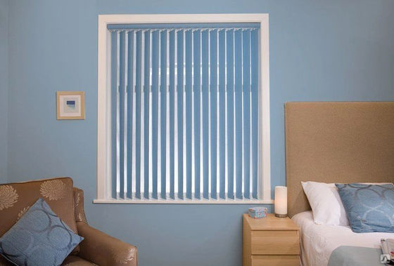 Elektrischer intelligenter vertikaler Vorhang-Wohnzimmer-Balkon-Fenstertür-Lichtschutz
